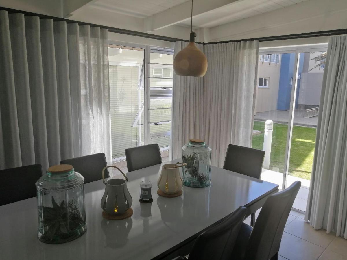 Waterfront Estate Self Catering F10 Apartamento Swakopmund Exterior foto